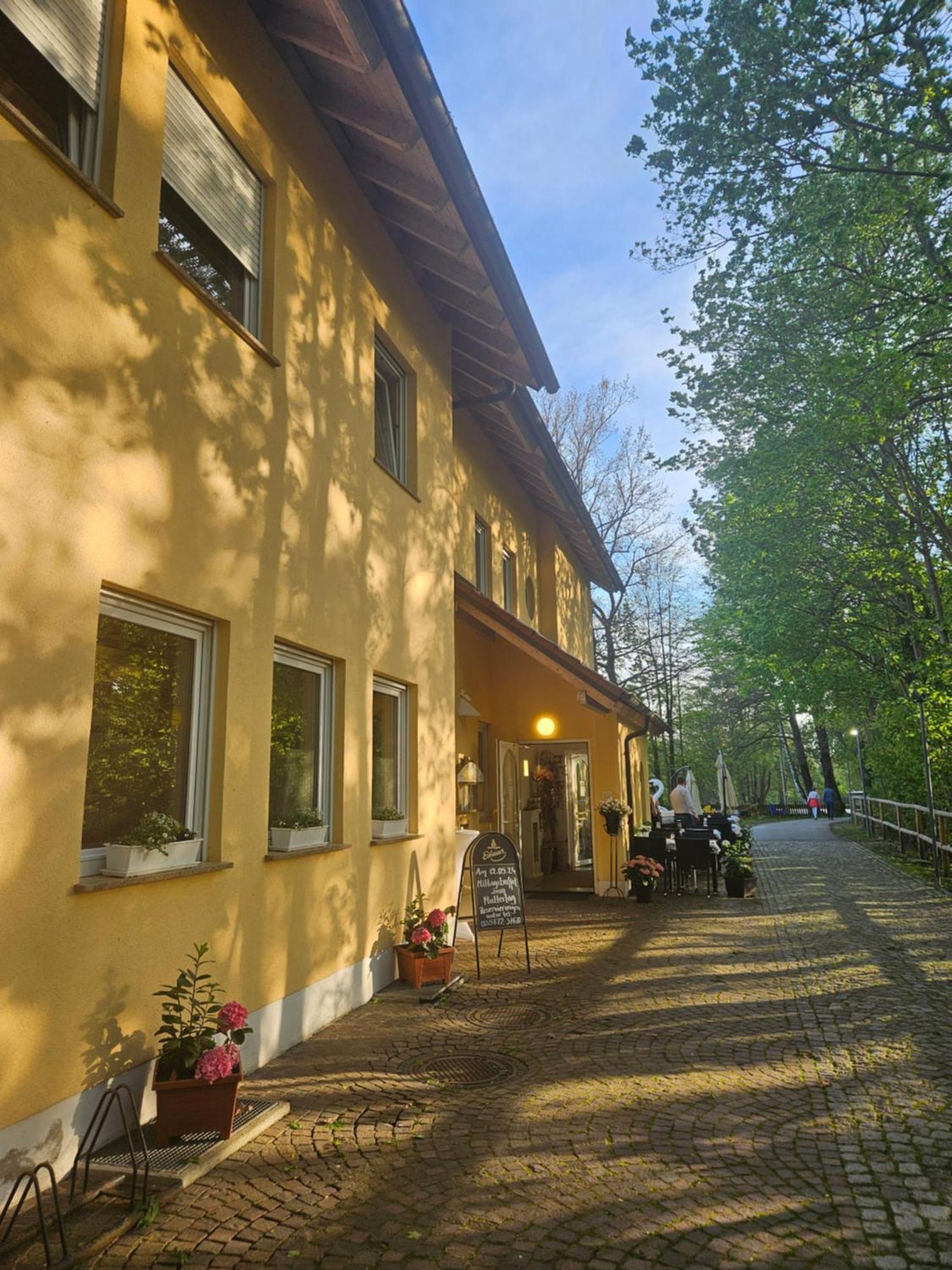 Al Gondoliere Hotel Oppach Exterior foto